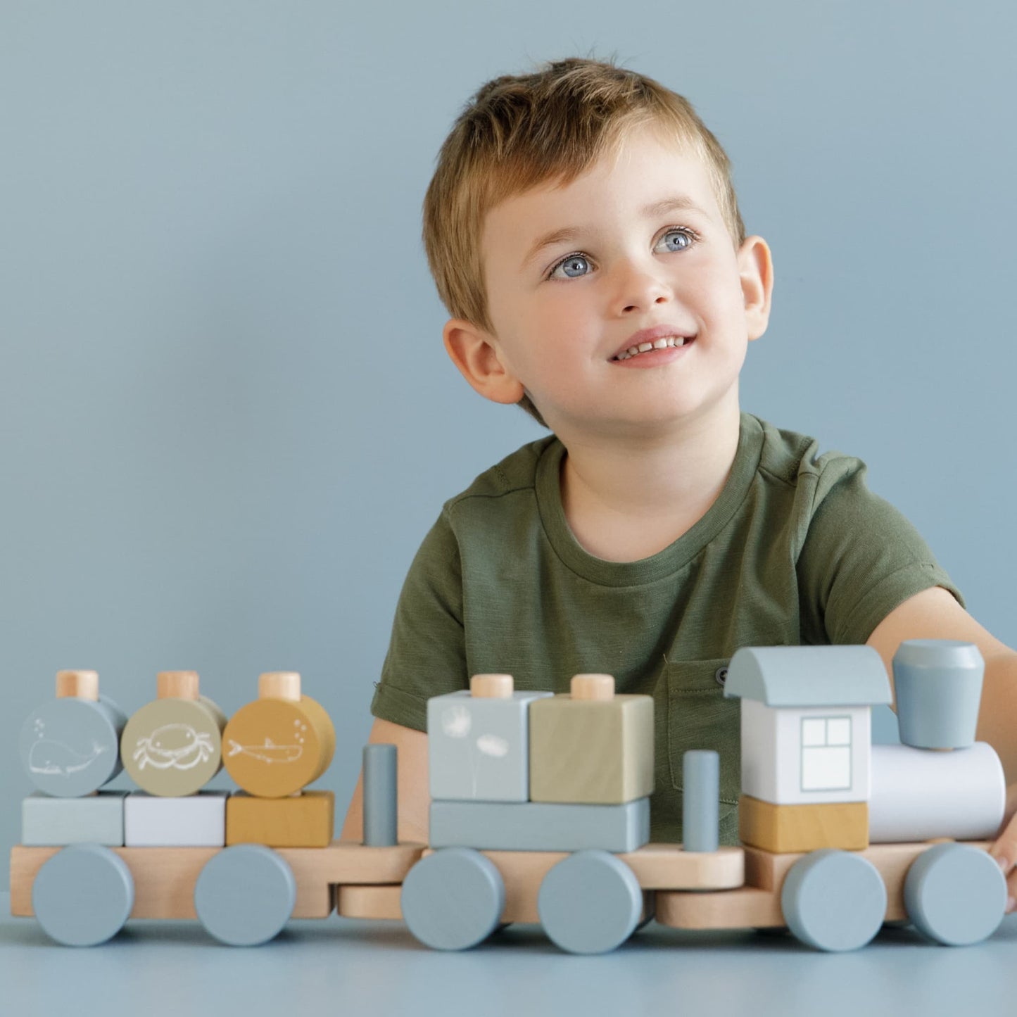 LITTLE DUTCH Drevený detský vláčik OCEAN BLUE